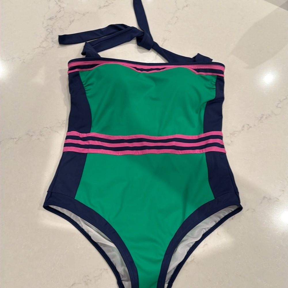 Women’s excellent condition Boden swimsuit, size 12R